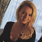 Molly - Sextreff in Moos Profil von Molly, 24 Jahre, Sextreff in Moos (Baden-Württemberg)